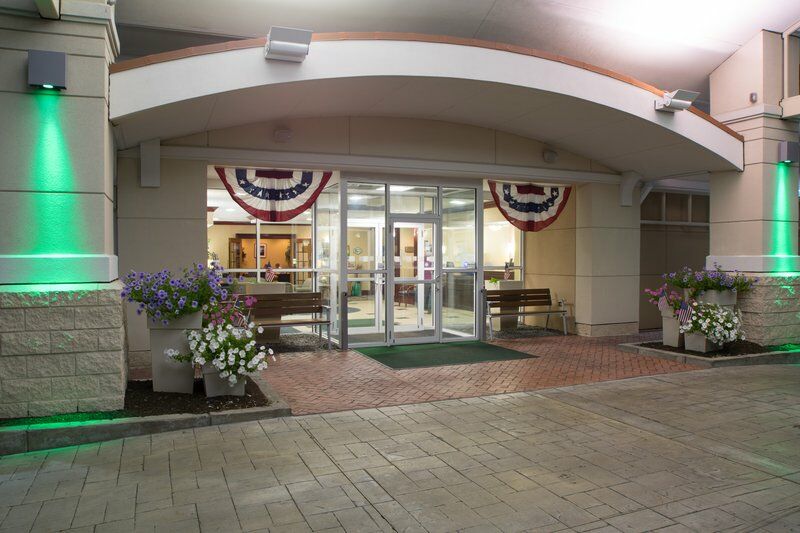 Holiday Inn South Kingstown-Newport Area By Ihg Dış mekan fotoğraf